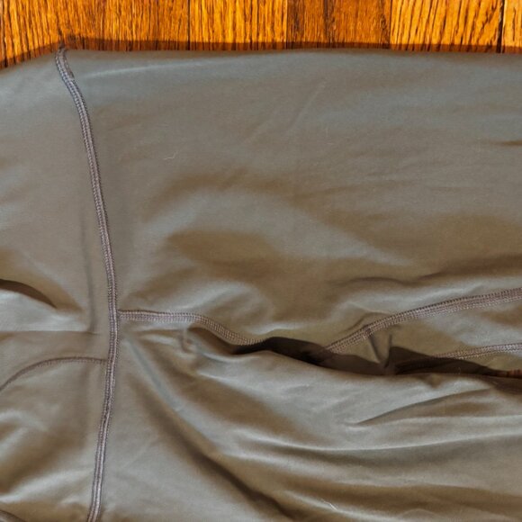 Like New Butter Soft Set of 3 Pair - Leggings - Picture 5 of 9